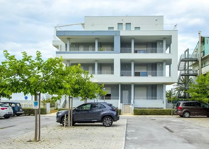 Casa Per Vacanze Sul Mare アパート ピネート